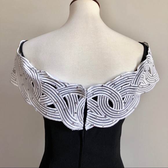 Cocktail Dress Black White Rhinestone Off Shoulder - Picture 8 of 9